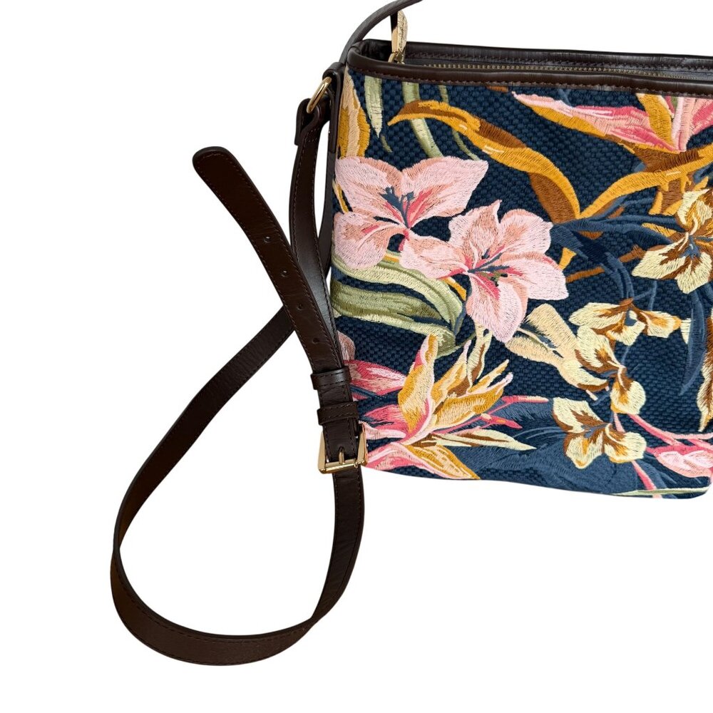 Tommy Bahama Floral Crossbody Bag Embroidered Blue Pink Brown Leather Strap - Picture 8 of 11